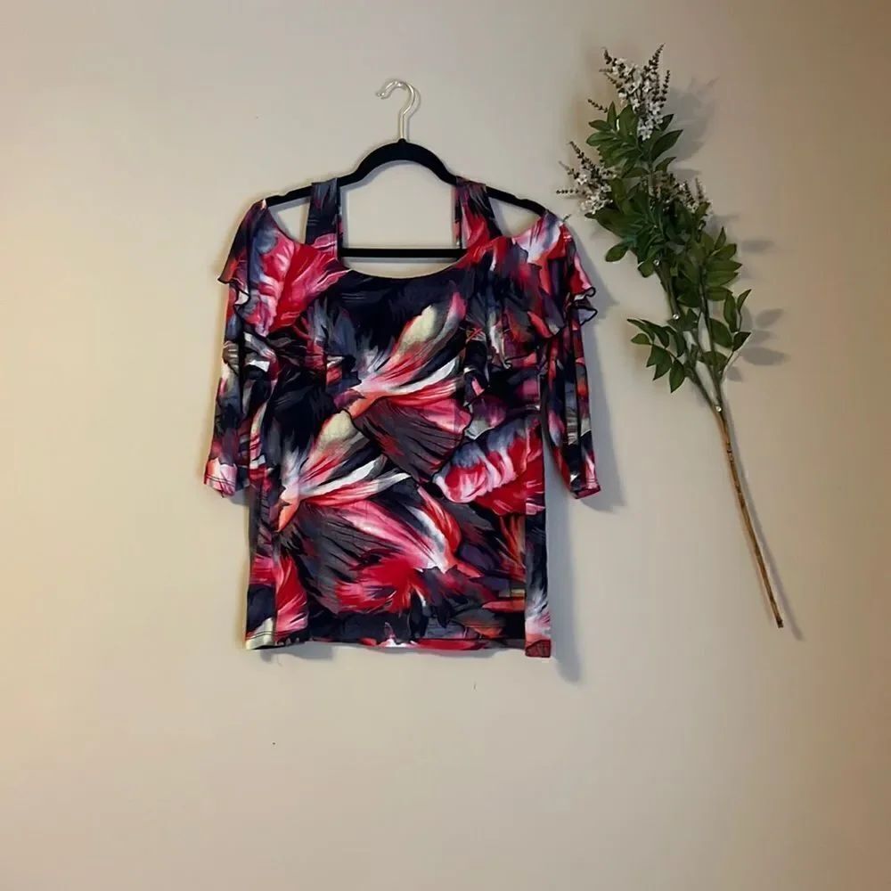 Tropical Print Blouse Size: L